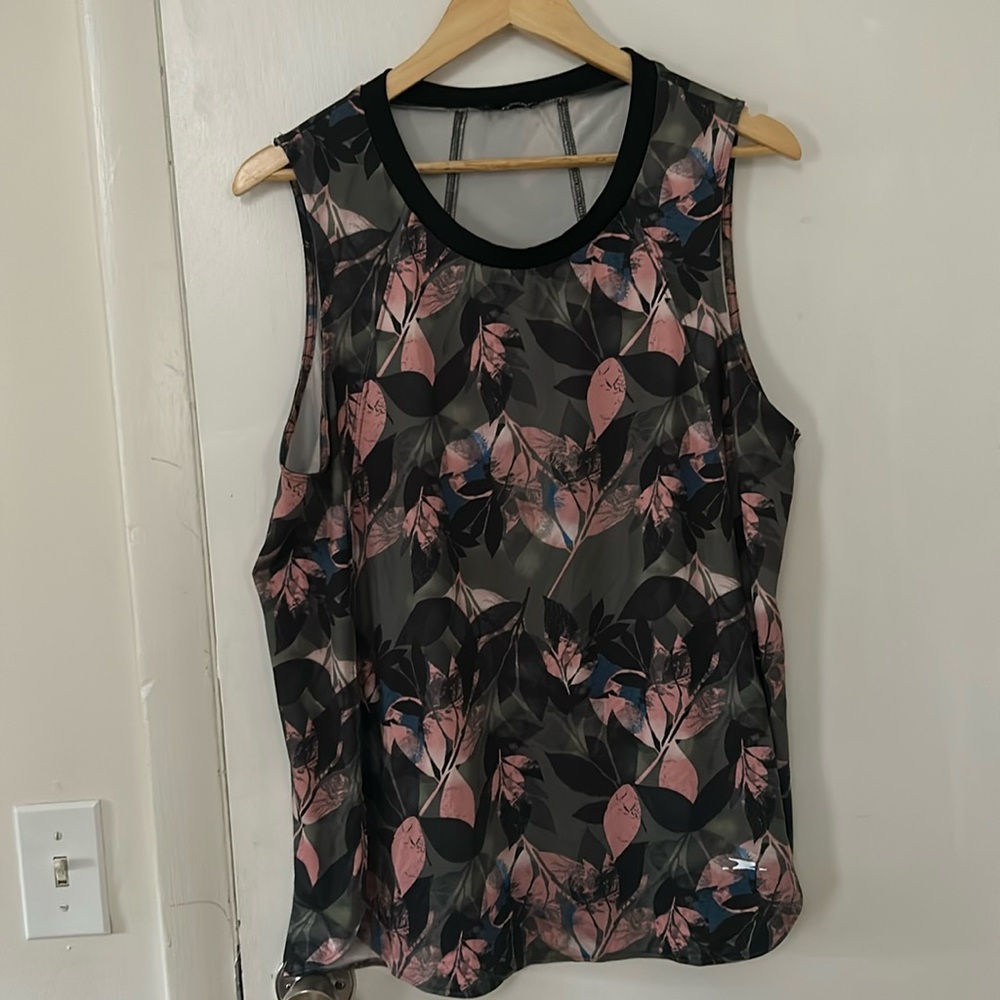 Leafy pink and green work out tank